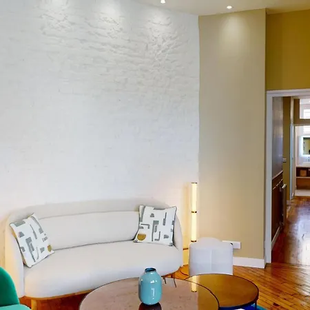 Parisian In The Latin Quarter's Heart Apartment